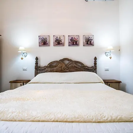 Panacea La Casa Del Miele Bed & Breakfast 3*