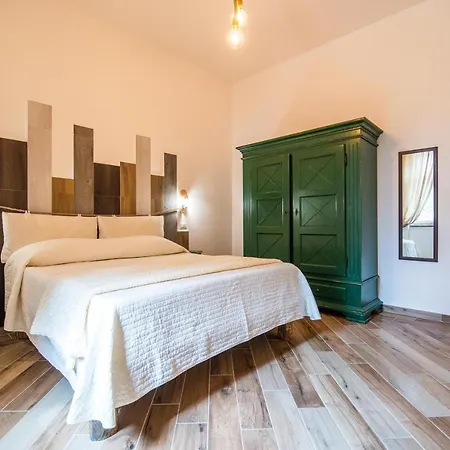 Panacea La Casa Del Miele